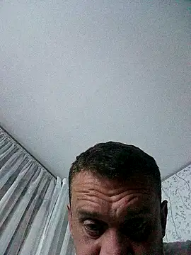 PeteR1987- online show from October 21, 8:20 pm