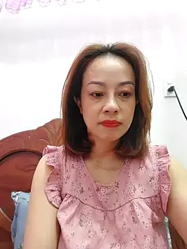 Snapshot of Baby-bigboobs20 chatting on November 5, 10:32 pm Baby-bigboobs20 online show from November 5, 10:32 pm