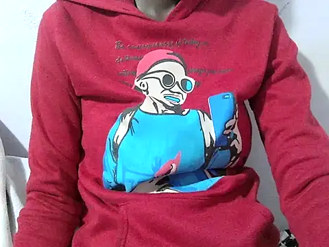 heloraniah online show from March 5, 3:57 am