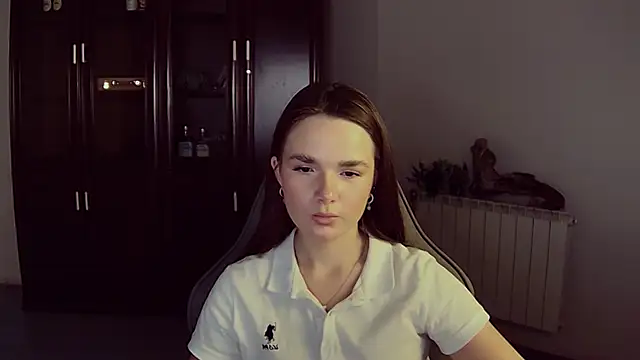 May Bloom online show from November 14, 12:26 pm