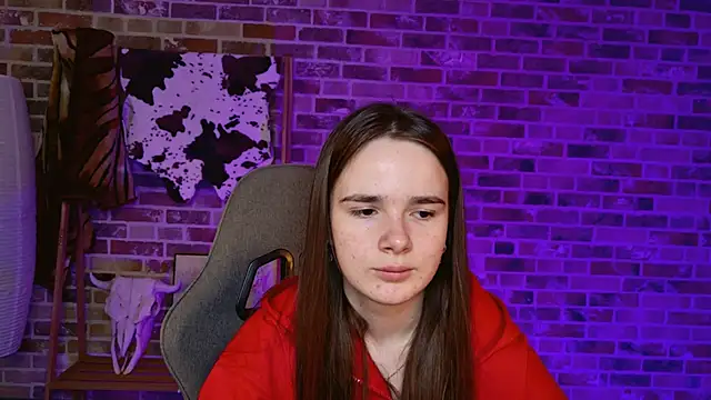 May Bloom online show from April 23, 10:14 am