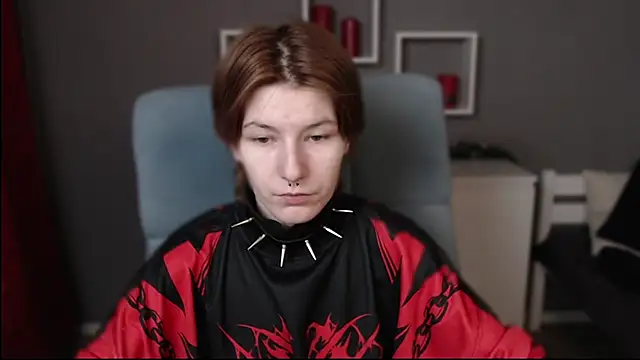 guitarandangell online show from December 15, 12:20 pm