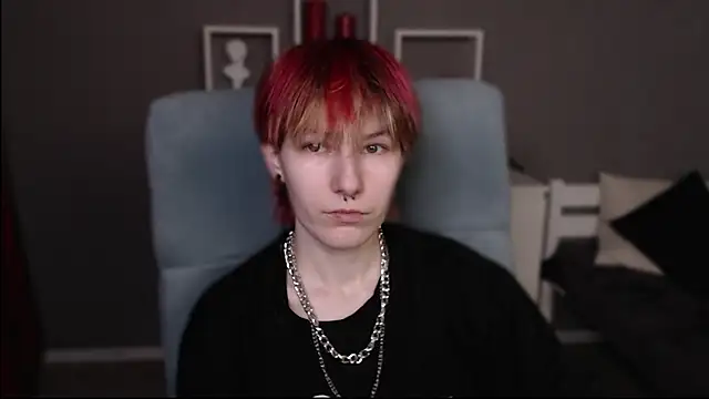 guitarandangell online show from March 25, 11:05 am