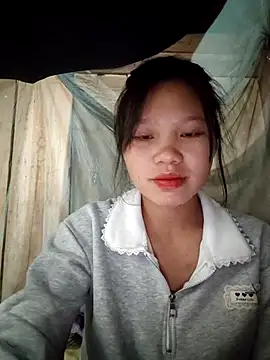 linh-miu99 online show from March 1, 5:37 pm