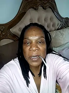 Snapshot of Hotcougar chatting on October 24, 5:59 am Hotcougar online show from October 24, 5:59 am