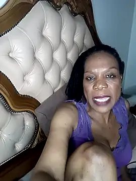 Snapshot of Hotcougar chatting on November 5, 7:14 pm Hotcougar online show from November 5, 7:14 pm