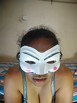 SL queen1 online show from October 28, 4:42 pm