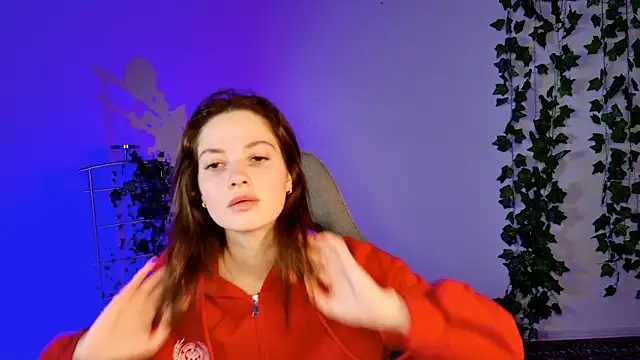 KiraVair online show from April 21, 3:39 pm