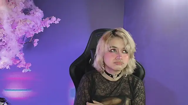 Navier   online show from October 29, 1:24 pm