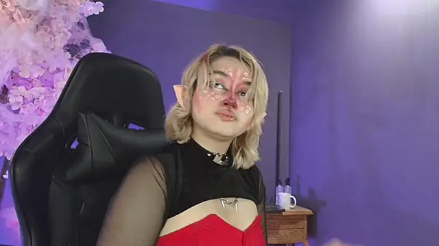 Navier   online show from October 31, 2:18 pm