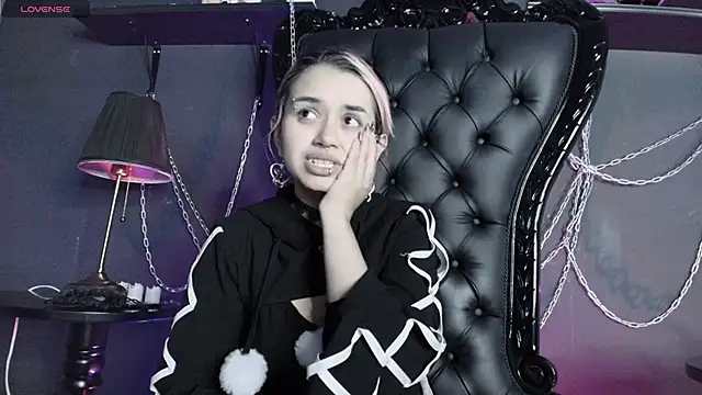 Navier   online show from April 17, 3:09 am