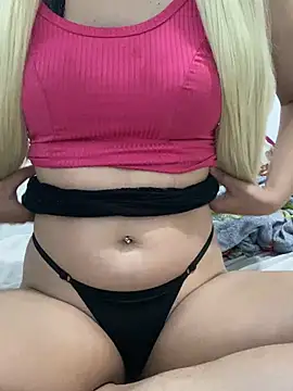 Jadeschmidt  online show from April 12, 6:46 pm