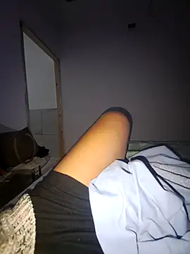 Snapshot of misskelly77 chatting on October 18, 9:04 pm misskelly77 online show from October 18, 9:04 pm