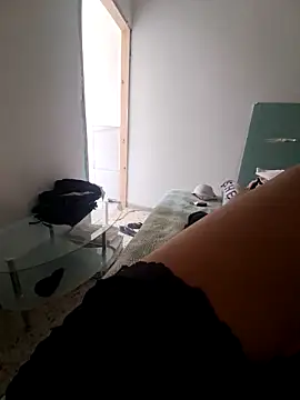 Snapshot of misskelly77 chatting on October 28, 9:02 am misskelly77 online show from October 28, 9:02 am