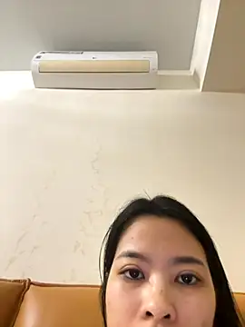 Snapshot of Minhee22 chatting on October 28, 4:31 pm Minhee22 online show from October 28, 4:31 pm