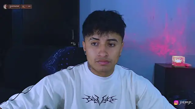 jhon mendoza  online show from November 1, 7:05 pm