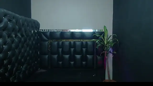  camila trans  online show from February 8, 8:51 am