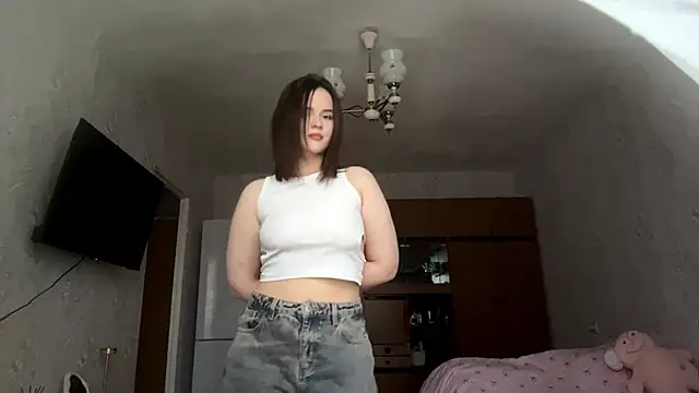 Snapshot of WiaSiviaSun chatting on October 18, 12:06 pm WiaSiviaSun online show from October 18, 12:06 pm