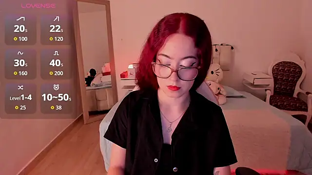 Amaraa couper1 online show from December 3, 3:36 am