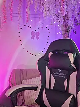 chloebrownn03 online show from February 19, 1:12 am