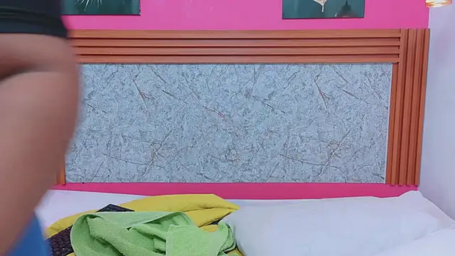 matureahomegirl online show from April 1, 2:45 am