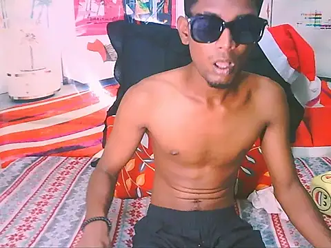 IndianThuggin online show from December 18, 7:42 pm