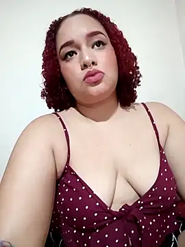 Snapshot of Curly-98 chatting on October 23, 10:19 pm Curly-98 online show from October 23, 10:19 pm