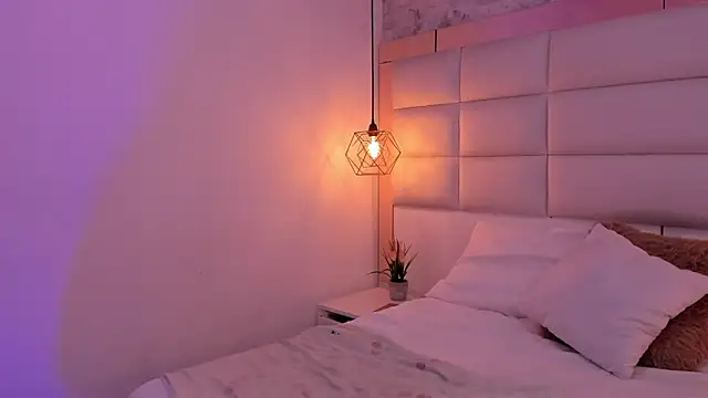 Sofia clk online show from January 6, 2:59 am