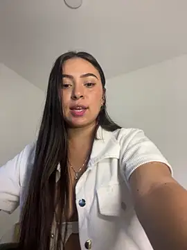 Valeria RoseC online show from October 17, 10:34 pm