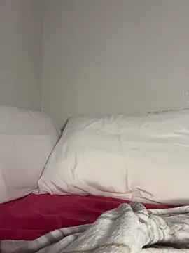 babygirlesme online show from July 23, 4:43 am