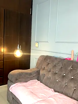 Snapshot of Orianabluee_ chatting on November 18, 3:12 am Orianabluee online show from November 18, 3:12 am