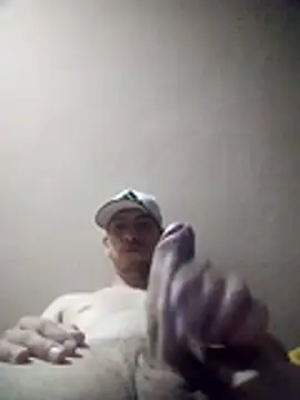 villamarinalvarez25 online show from November 2, 5:32 am