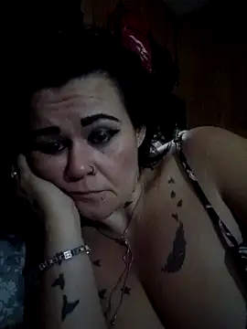 ravenlove1986 online show from October 22, 11:10 am