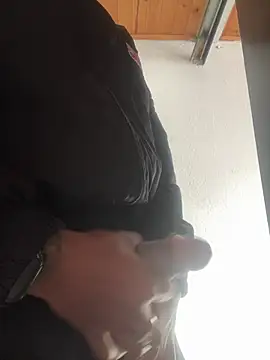 Danielalois online show from February 9, 12:31 pm