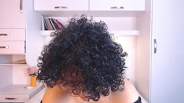 MartiRuis10 online show from December 17, 7:53 pm