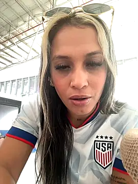 Snapshot of KIMBERLYPULIDO chatting on November 4, 8:52 pm KIMBERLYPULIDO online show from November 4, 8:52 pm