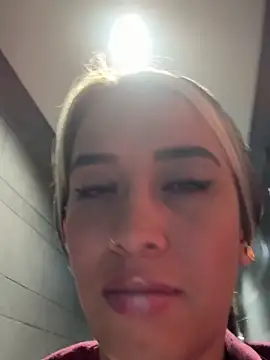 Snapshot of KIMBERLYPULIDO chatting on November 20, 6:24 am KIMBERLYPULIDO online show from November 20, 6:24 am