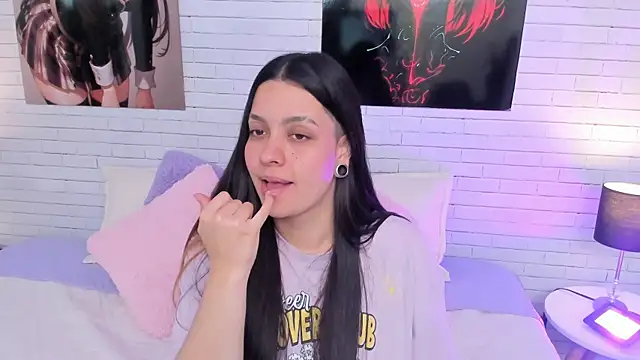 Zoe Murphy online show from November 24, 6:46 am