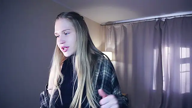 NadinePogar online show from October 27, 7:23 am