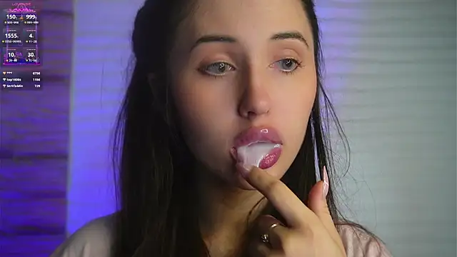 Snapshot of gettoknowmebetter chatting on October 20, 11:10 am gettoknowmebetter online show from October 20, 11:10 am