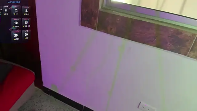 Nikki  uwu online show from April 9, 4:12 pm