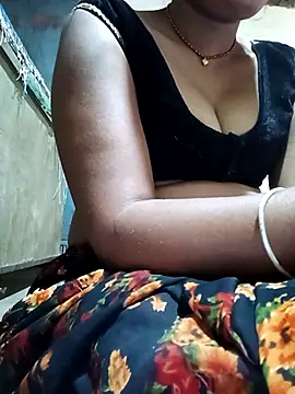 Hot cauple indian online show from April 23, 11:53 am