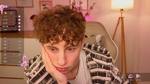 crisp1n online show from February 17, 7:05 am