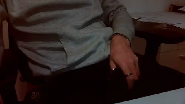 topg84 online show from February 2, 6:50 pm