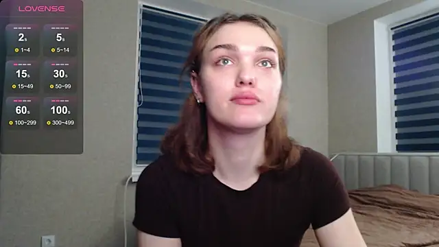 EmiliaRhodes online show from October 23, 10:19 pm