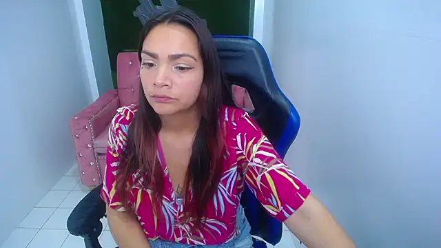 Snapshot of vanessa_rodriguez_t chatting on October 20, 7:36 pm vanessa rodriguez t online show from October 20, 7:36 pm