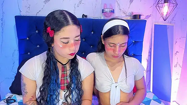 Dakotaa Johnson online show from March 26, 1:33 am