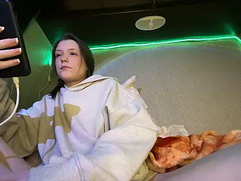 Thedeepwebcutie online show from January 17, 6:51 am