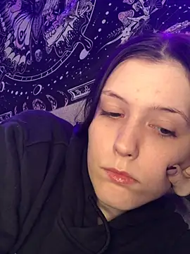 Thedeepwebcutie online show from July 25, 4:32 am