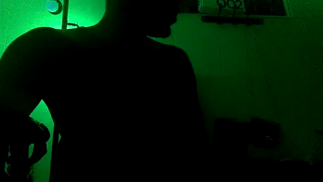 Snapshot of misterincred chatting on November 29, 1:03 pm misterincred online show from November 29, 1:03 pm